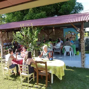 Te Miti Punaauia (Tahiti)